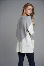 Load image into Gallery viewer, Two-Tone Chevron Pullover Sweater
