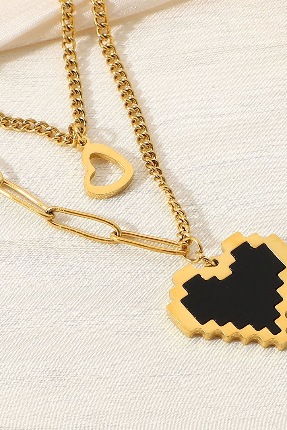 Double-Layered Heart Pendant Necklace