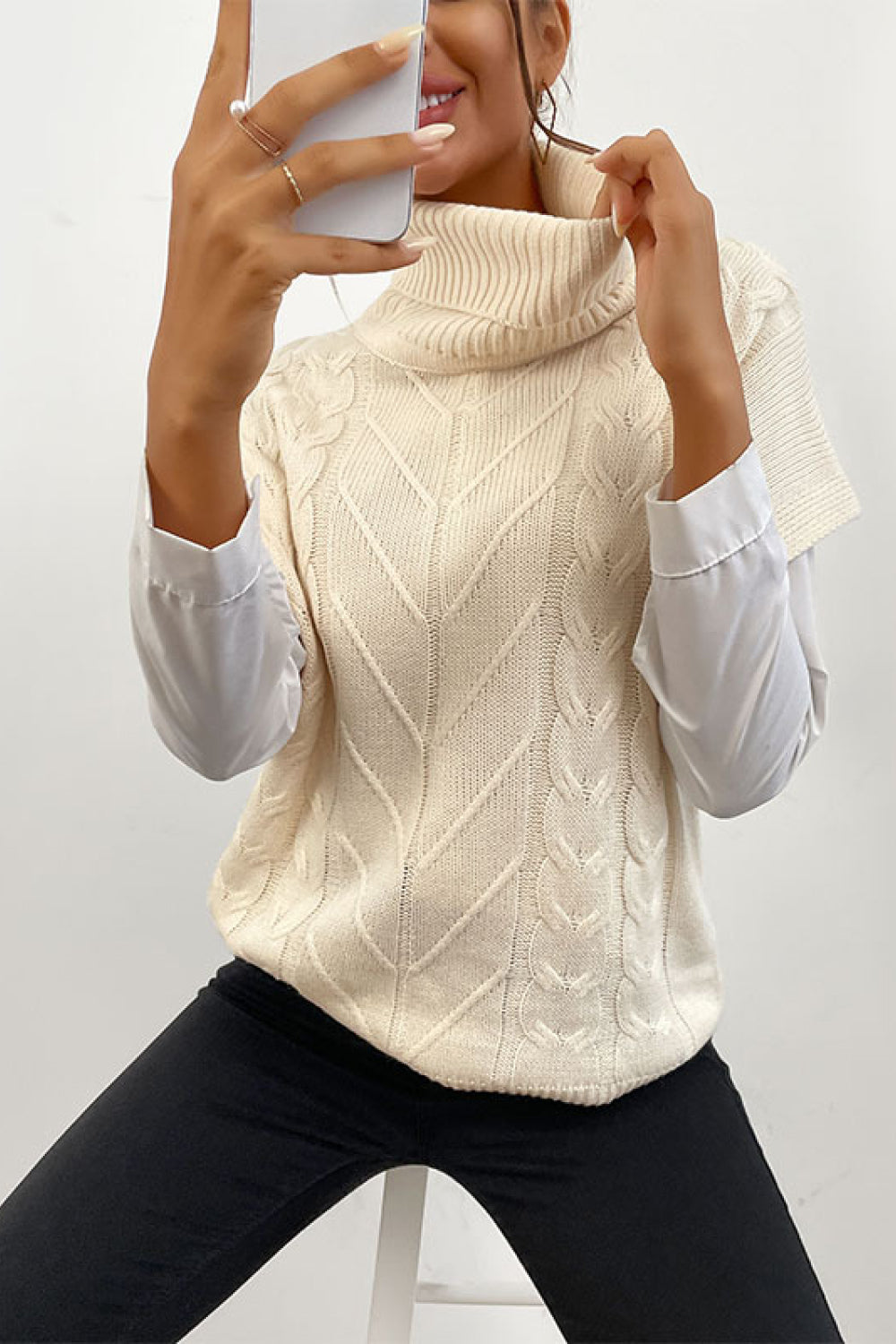 Cable-Knit Turtleneck Short Sleeve Sweater