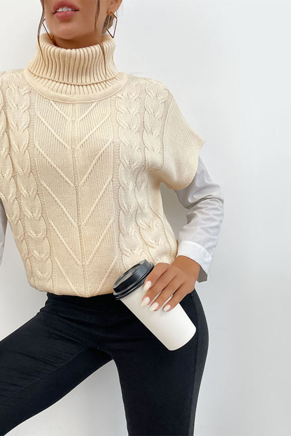 Cable-Knit Turtleneck Short Sleeve Sweater