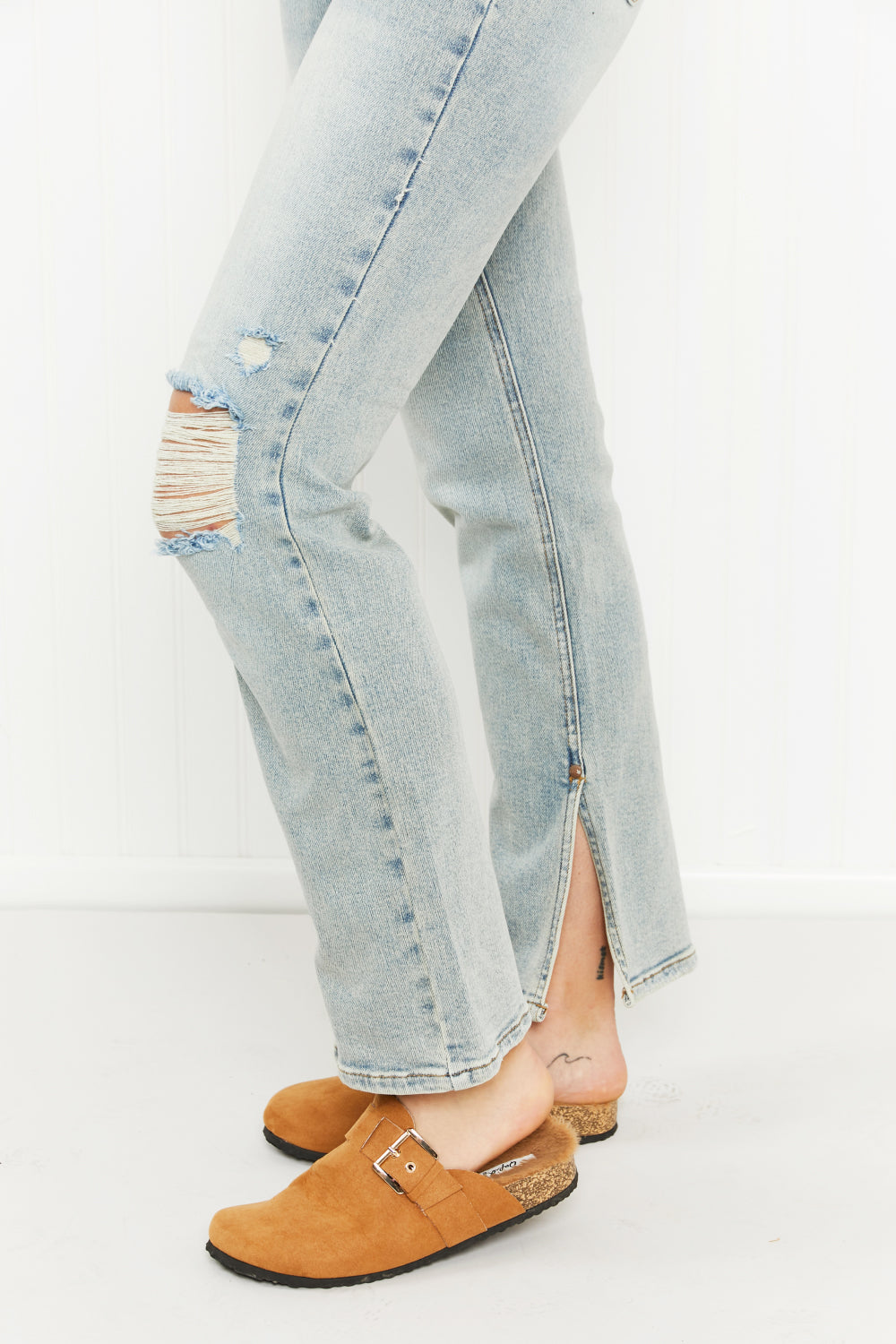 Judy Blue Journey Full Size High-Waisted Distressed Straight Jeans