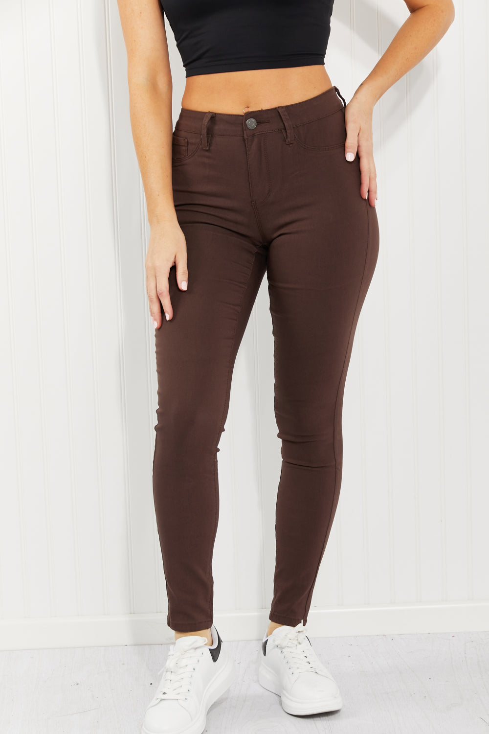 YMI Jeanswear Kate Hyper-Stretch Full Size Mid-Rise Skinny Jeans in Coco