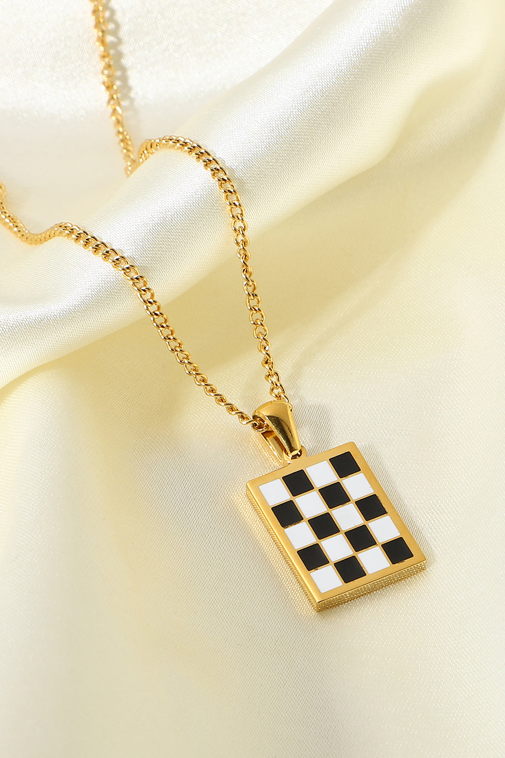 Checkerboard Style Pendant Necklace