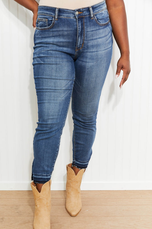 Judy Blue Sabrina Full Size Side Slit Released Hem Skinny Jeans