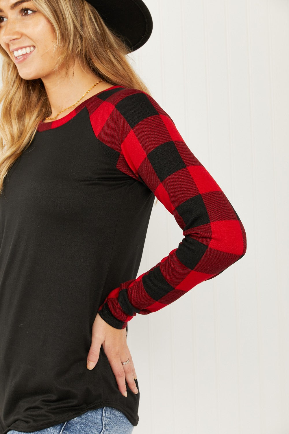 Acting Pro Cabin Weekend Full Size Plaid Contrast Sleeve Top