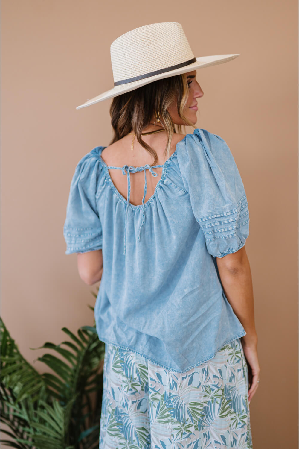 Doe & Rae Keep Me Close Full Size Run Chambray Top