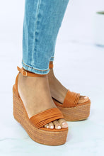 Load image into Gallery viewer, KAYLEEN Vacation Home Espadrille Wedge Sandals
