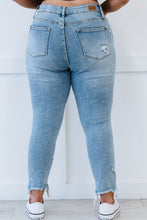 Load image into Gallery viewer, Judy Blue Beth Full Size High-Rise Distressed Skinny Jeans
