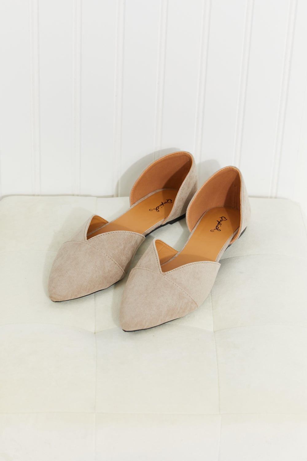 Qupid Simple and Chic Pointed Toe Ballet Flats