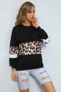 Leopard Spliced Crewneck Sweatshirt