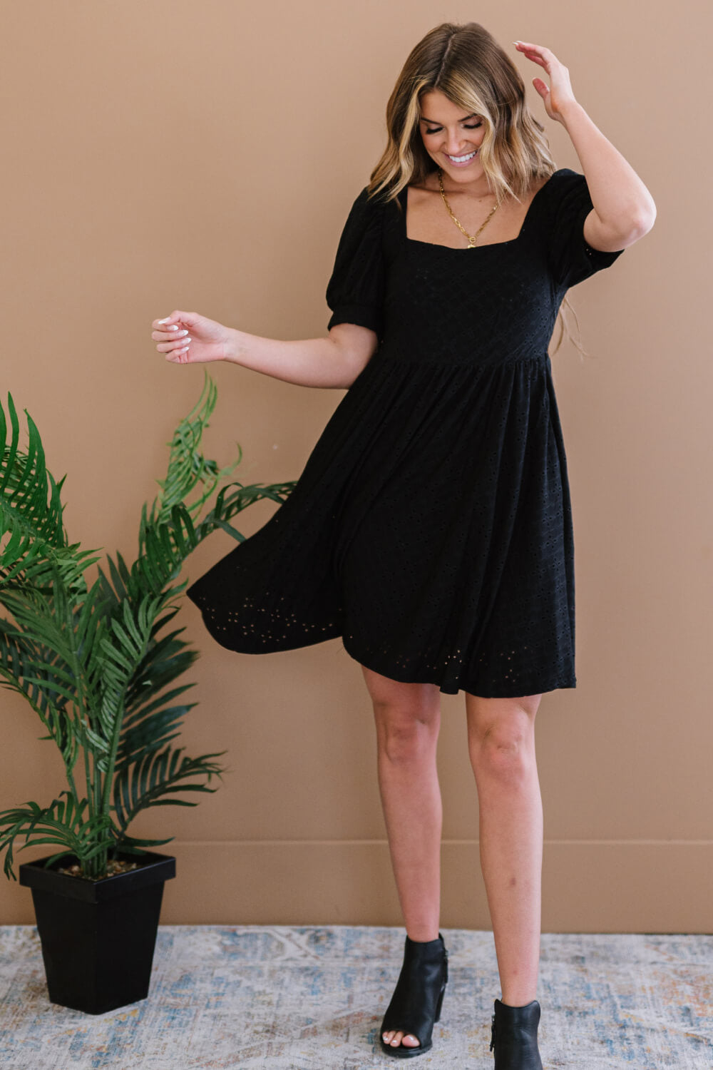 Davi & Dani All About Eyelet Full Size Run Dress in Black