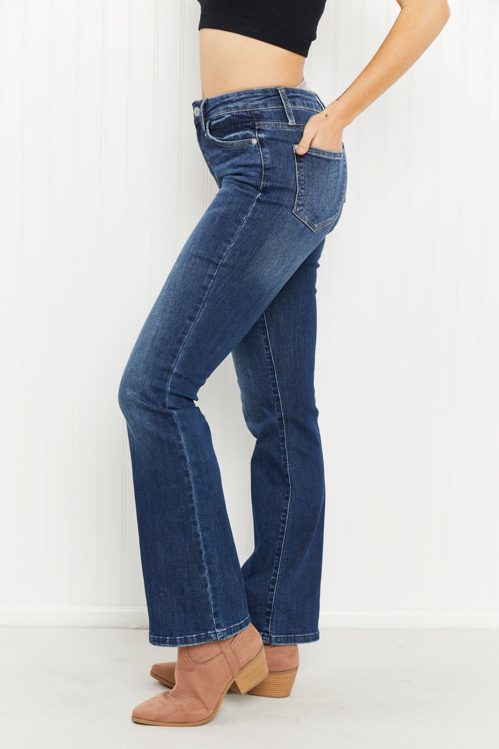 Judy Blue Lucy Full Size Mid-Rise Bootcut Jeans