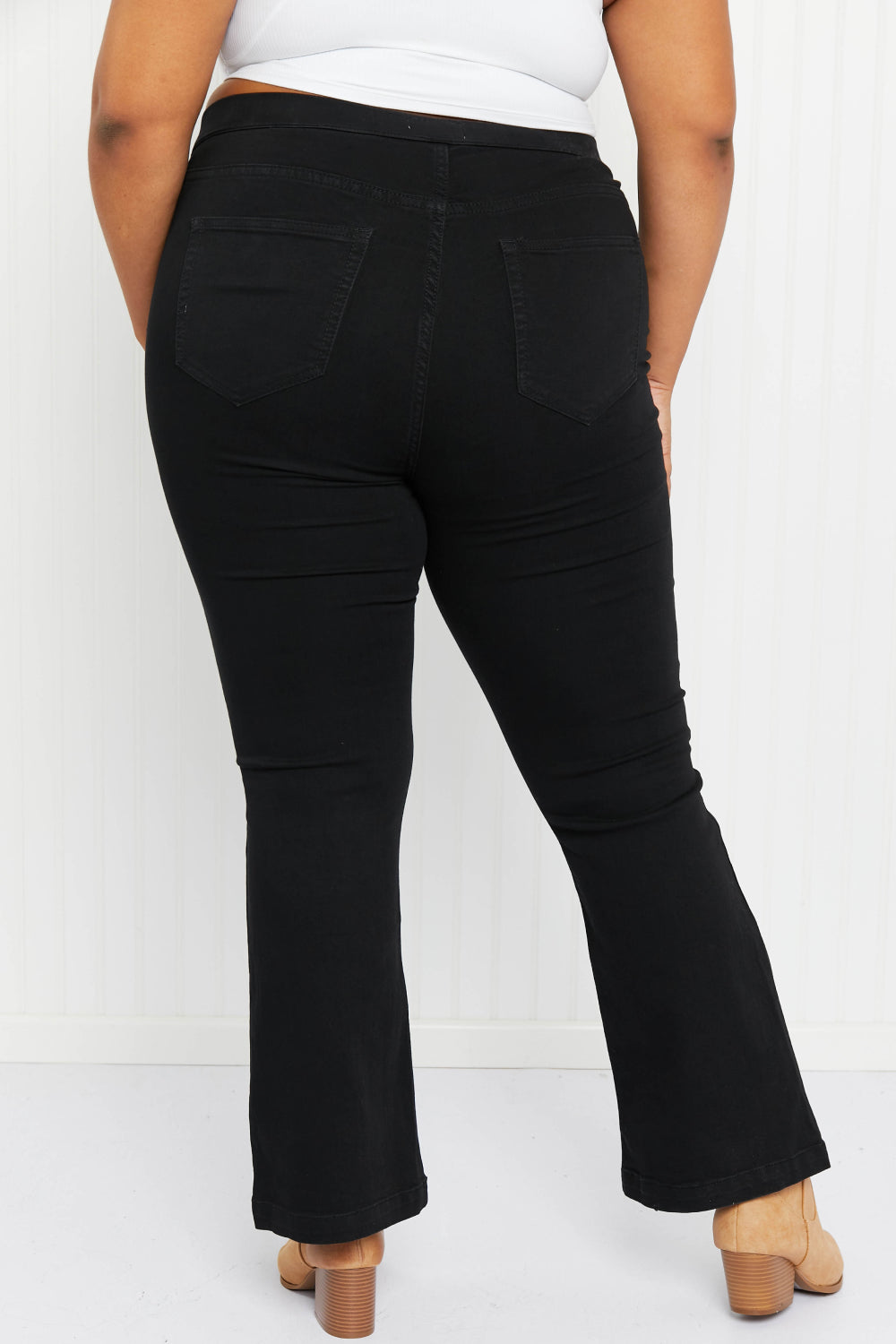 Cello Marley Full Size Elastic Waist Flared Jeggings