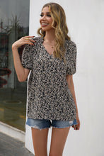 Load image into Gallery viewer, Ditsy Floral Frill Trim Short Sleeve Top
